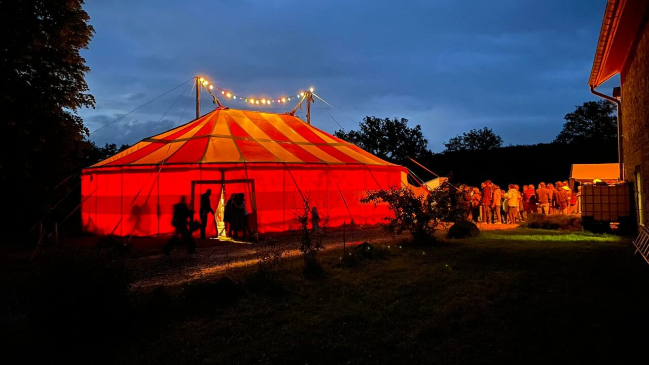 Compagnie et Ecole de Cirque à Sous Parsat Creuse 23