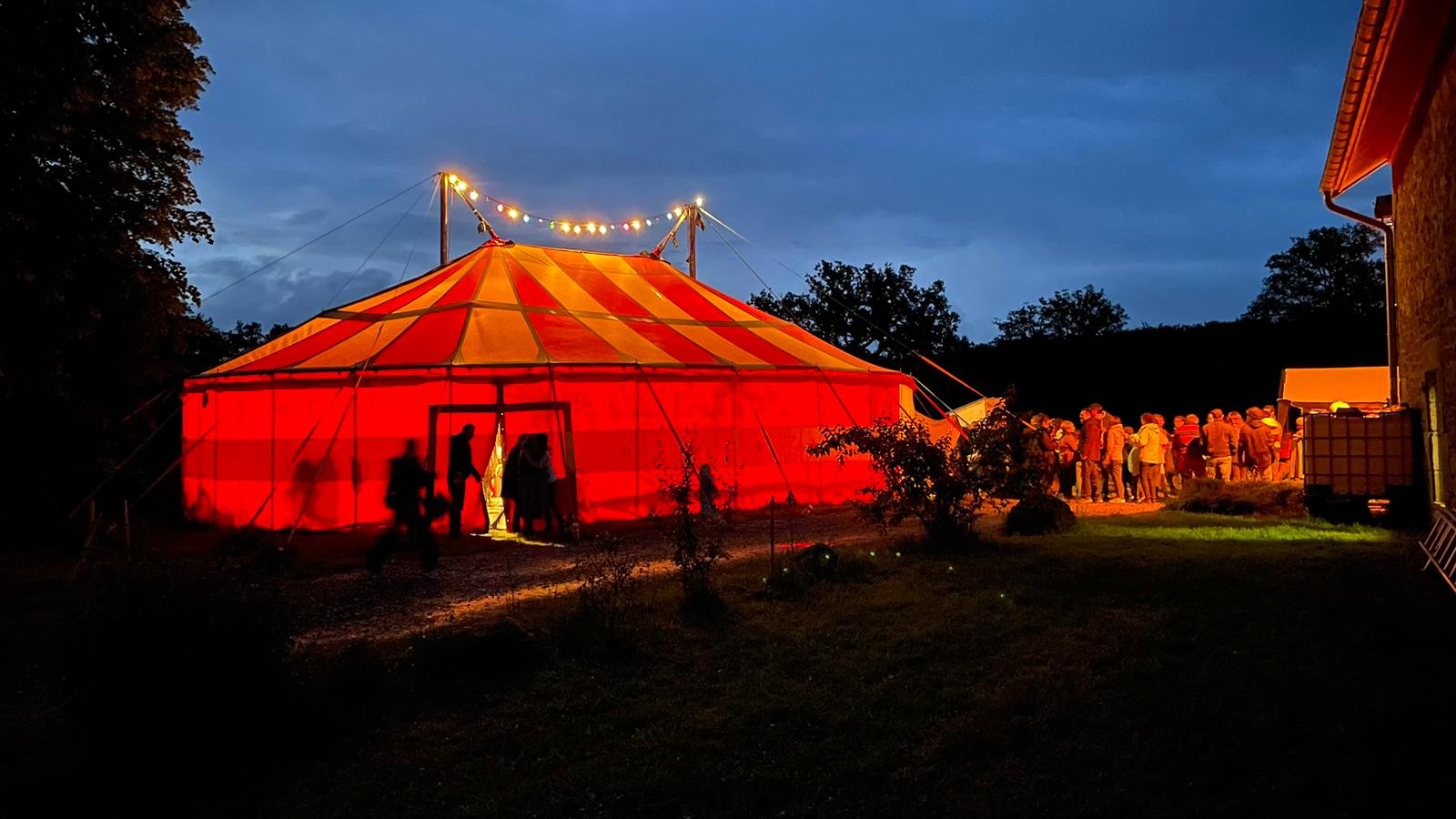 Compagnie et Ecole de Cirque à Sous Parsat Creuse 23